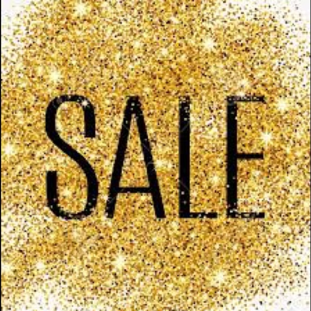 Women clothes, shoes, & accessories